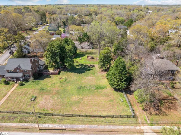 $484,900 | 838 South Harper Street, Laurens, SC 29360