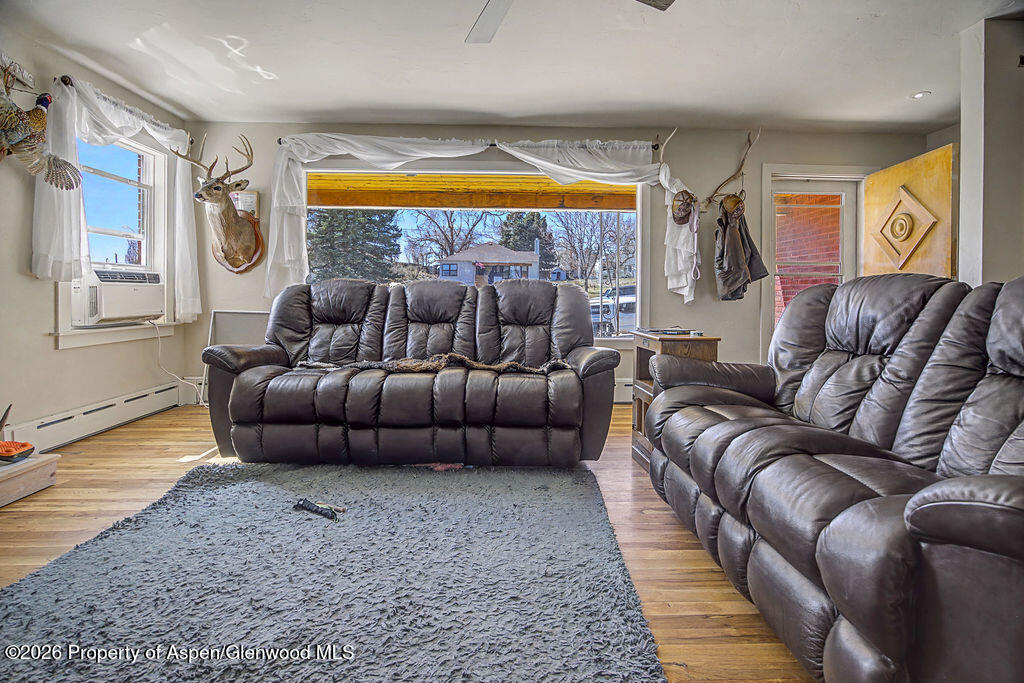 905 Taylor Street Craig, CO 81625 - Photo 5 of 54 905Taylor-16