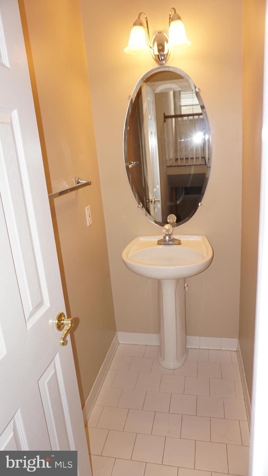 405 Main Street Gaithersburg, MD 20878 - Photo 8 of 26 Powder room