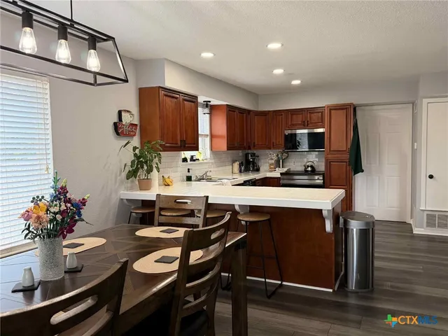 $2,400 | 7255 Woodlake Circle, Belton, TX 76513