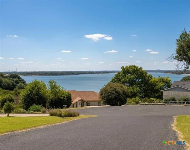 $2,400 | 7255 Woodlake Circle, Belton, TX 76513