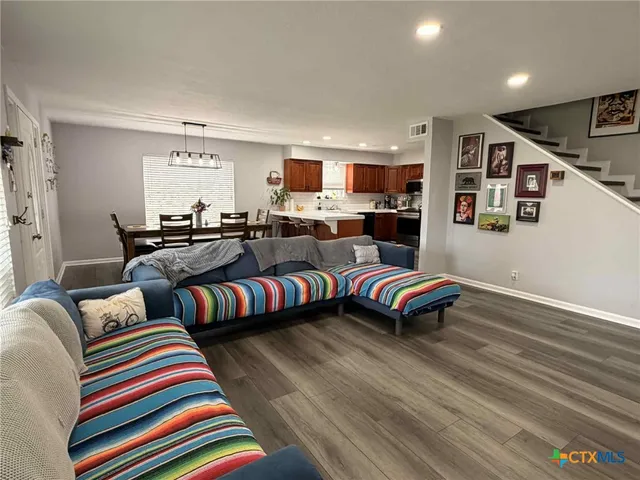 $2,400 | 7255 Woodlake Circle, Belton, TX 76513