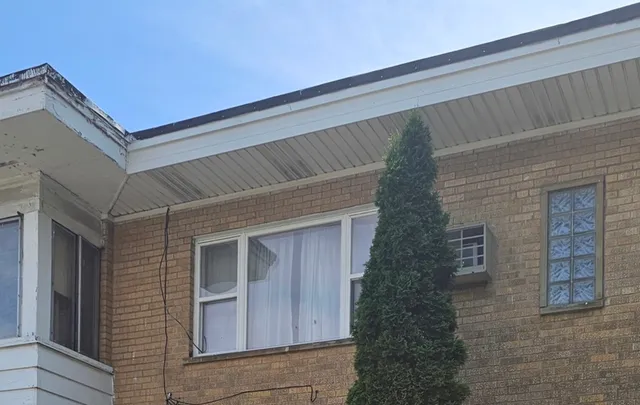 $2,200 | 5115 North Springfield Avenue, Unit B, Chicago, IL 60625