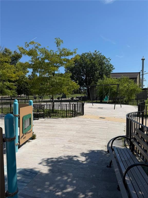 601 Surf Avenue, Unit 20J Brooklyn, NY 11224 - Photo 26 of 46 a view of roof deck with chairs