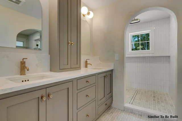 $1,899,000 | 56 South Freeport Road, Freeport, ME 04032