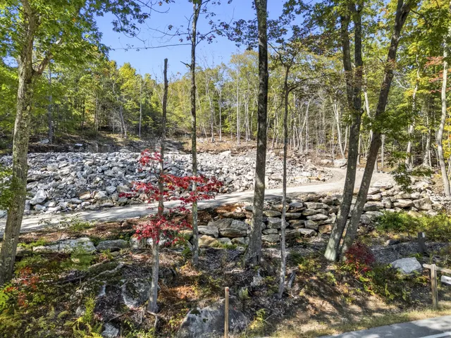 $1,899,000 | 56 South Freeport Road, Freeport, ME 04032
