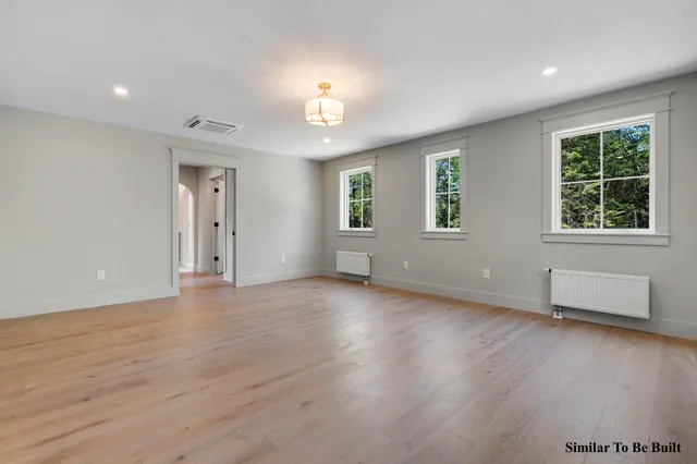 $1,899,000 | 56 South Freeport Road, Freeport, ME 04032