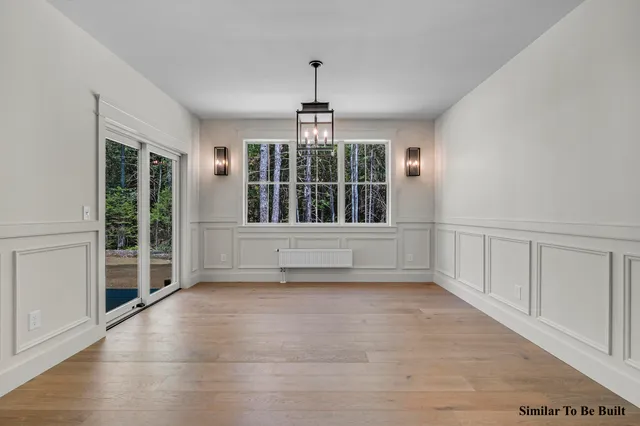 $1,899,000 | 56 South Freeport Road, Freeport, ME 04032