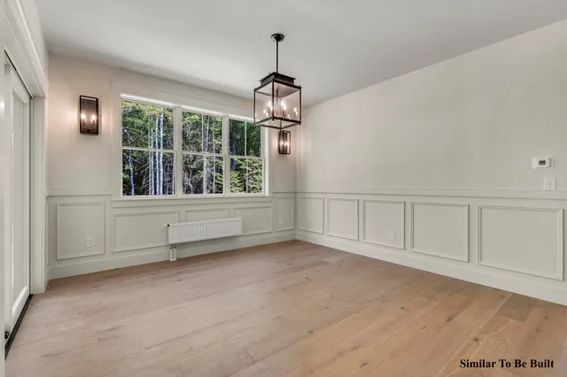 $1,899,000 | 56 South Freeport Road, Freeport, ME 04032