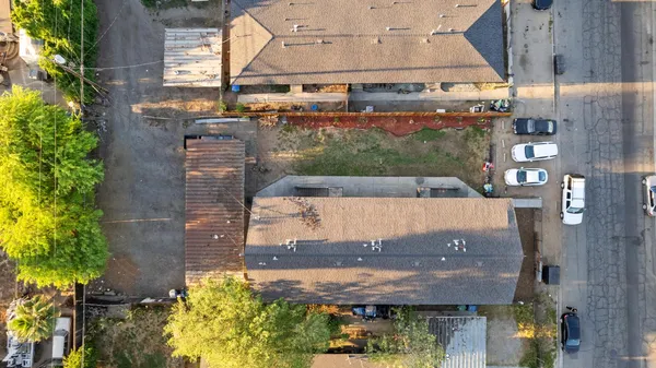 $825,000 | 2452 South 9th Street, Fresno, CA 93725