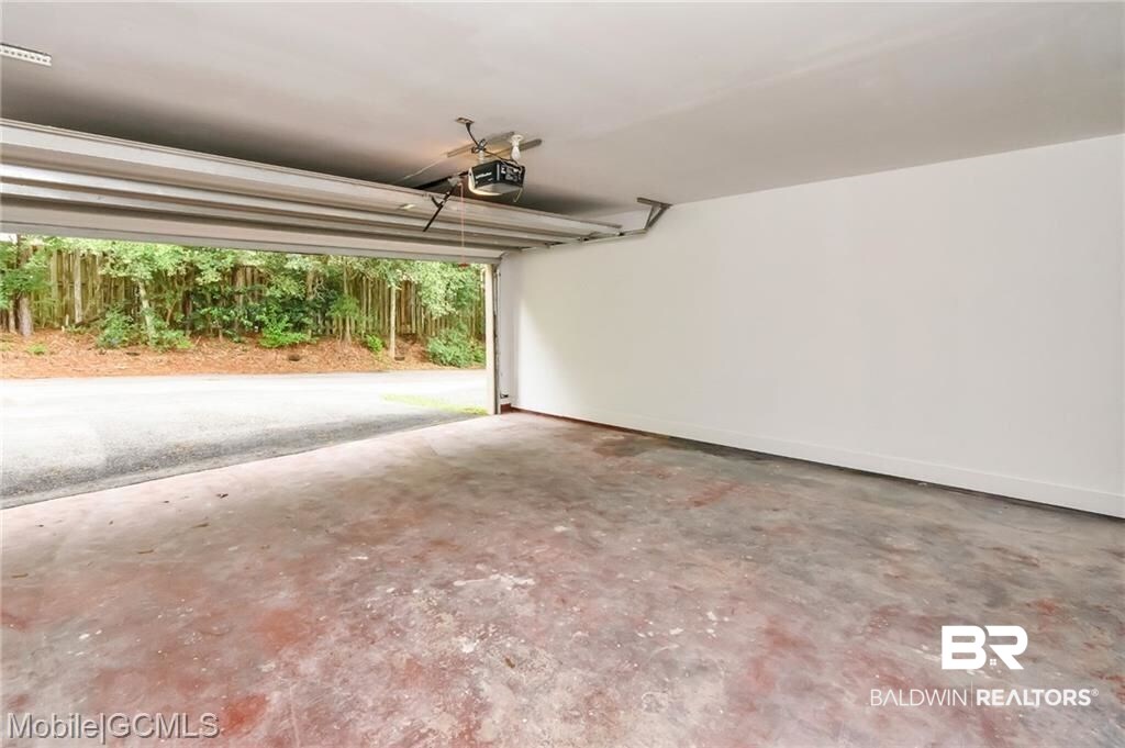 5736 Green Tree Road Mobile, AL 36609 - Photo 22 of 32