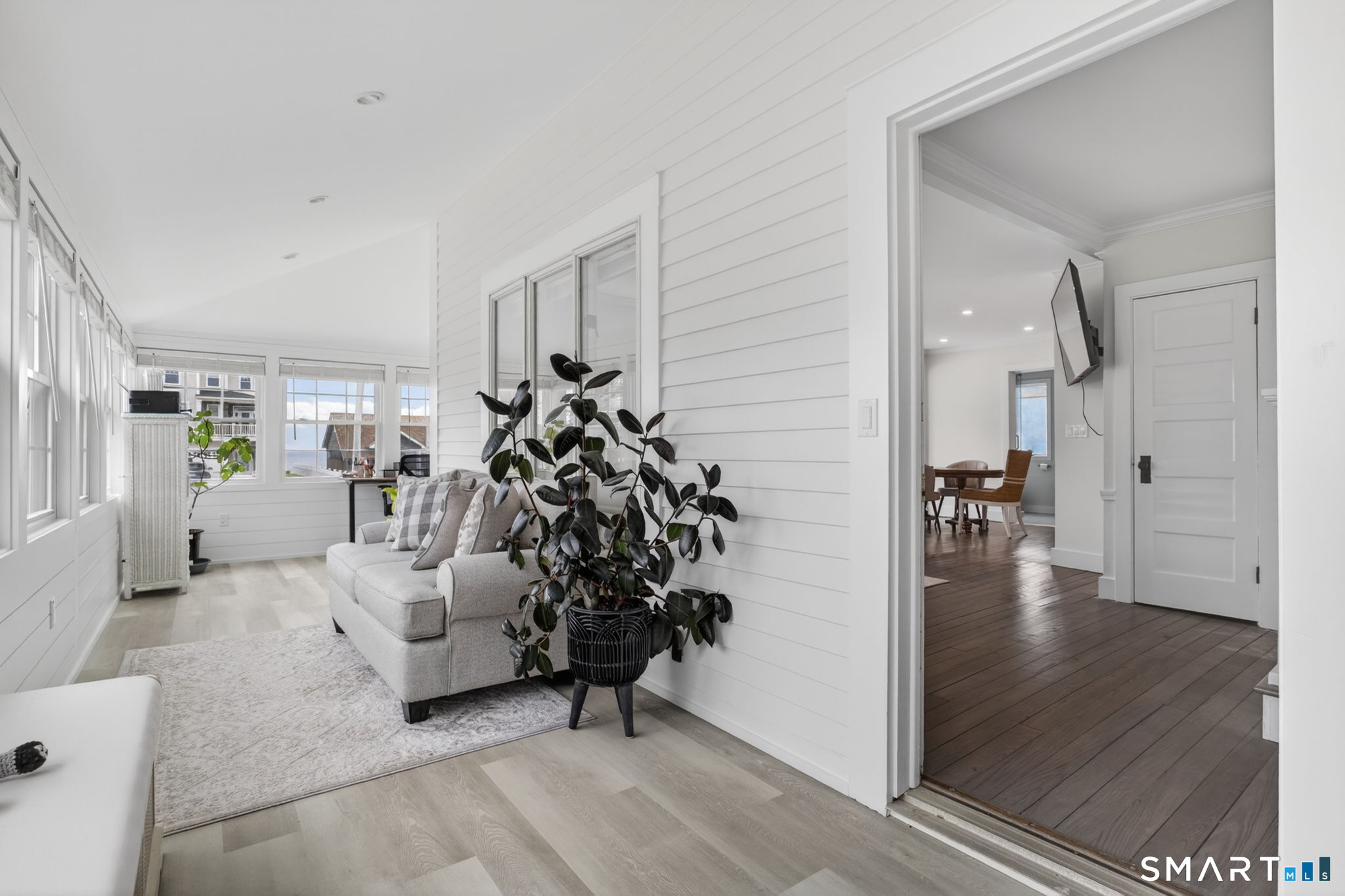 31 Sols Point Road Clinton, CT 06413 - Photo 6 of 40