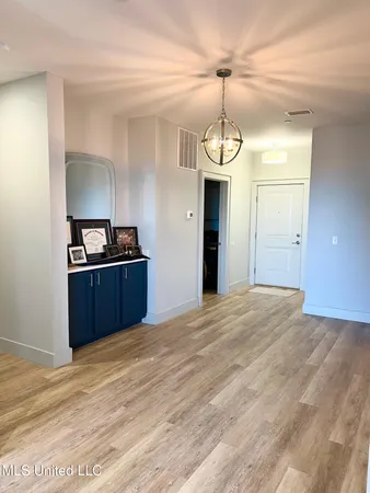 $259,900 | 2501 Bienville Boulevard, Unit 331, Ocean Springs, MS 39564