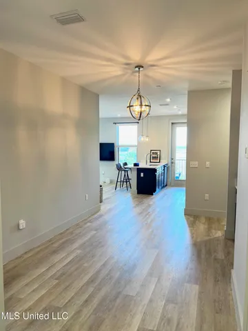 $275,000 | 2501 Bienville Boulevard, Unit 331, Ocean Springs, MS 39564