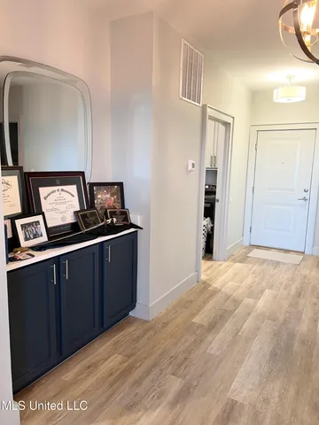 $275,000 | 2501 Bienville Boulevard, Unit 331, Ocean Springs, MS 39564