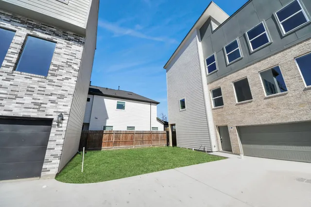 $75,000 | 5510 Hardy Street, Houston, TX 77009