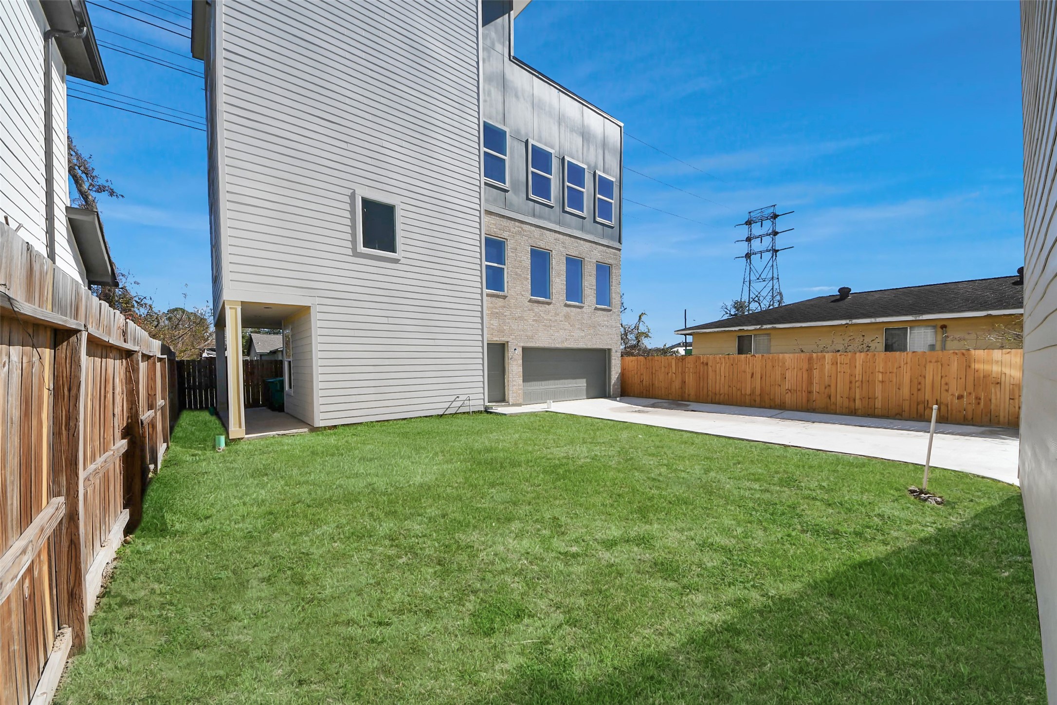 5510 Hardy Street Houston, TX 77009 - Photo 6 of 9