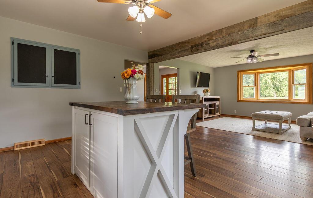 4261 Sugar Grove Road Southeast Lancaster, OH 43130 - Photo 12 of 56 20