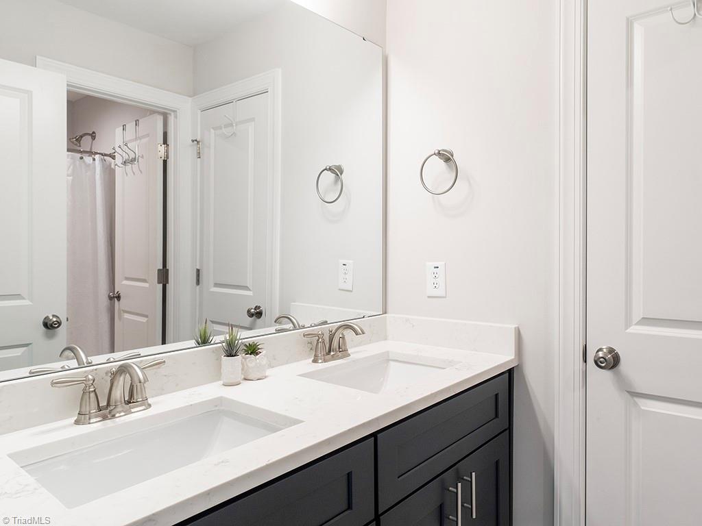 5215 Goshawk Lane Graham, NC 27253 - Photo 30 of 49 Gallery Image 30