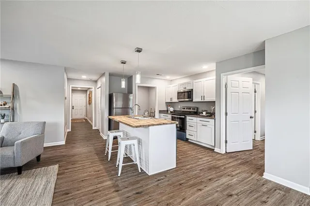 $269,900 | 4603 Appleton Avenue, Kansas City, MO 64133