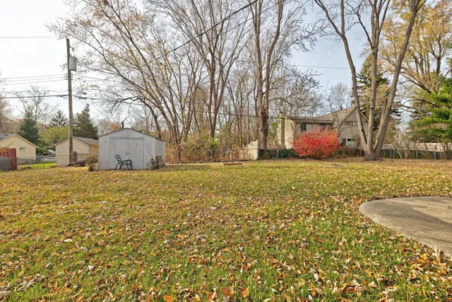 $279,900 | 654 Alan Drive, Lake Orion, MI 48362