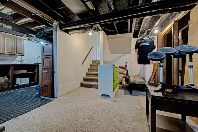 $279,900 | 654 Alan Drive, Lake Orion, MI 48362