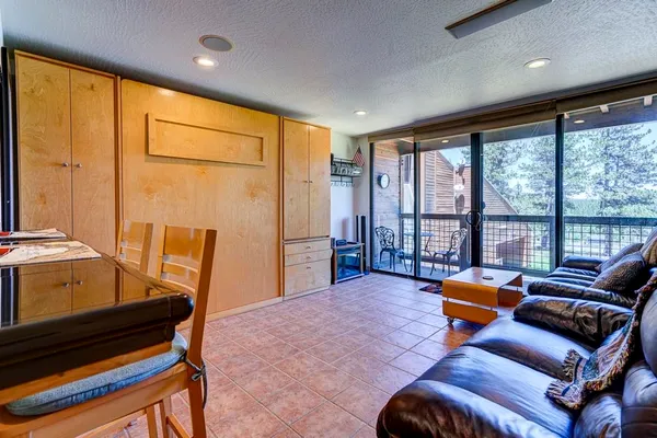 $270,000 | 11591 Snowpeak Way, Unit 202, Truckee, CA 96161