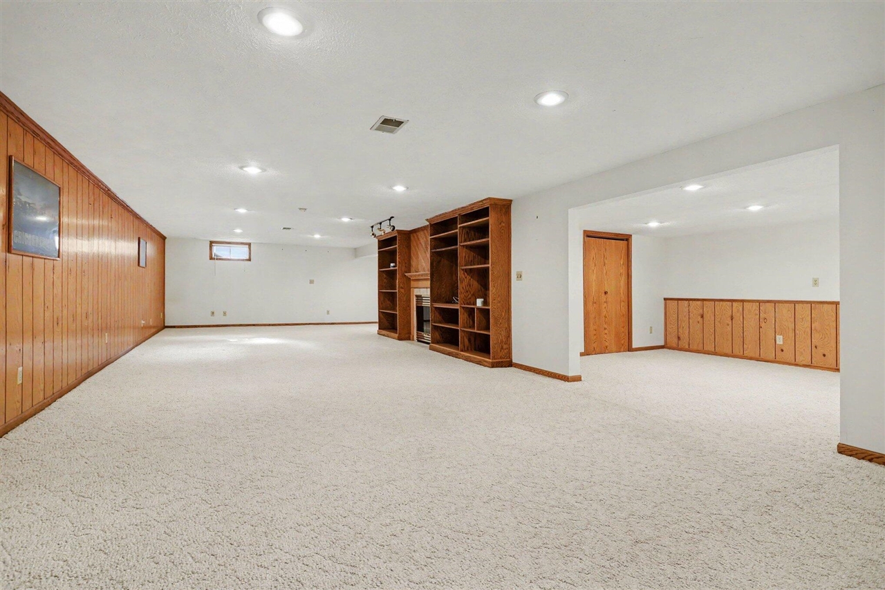 3720 Chamberlain Road Buchanan, MI 49107 - Photo 11 of 24