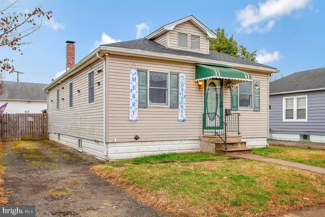 $360,000 | 309 George Avenue, Essex, MD 21221