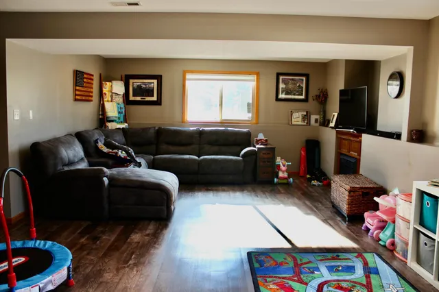 $319,000 | 16953 739th Street, Hayfield, MN 55940