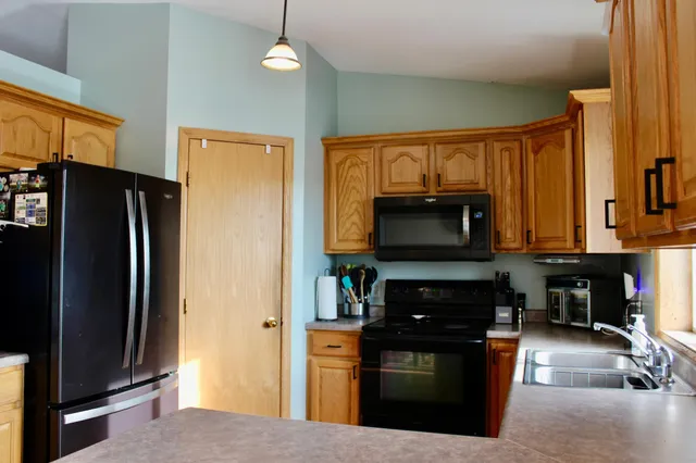 $319,000 | 16953 739th Street, Hayfield, MN 55940