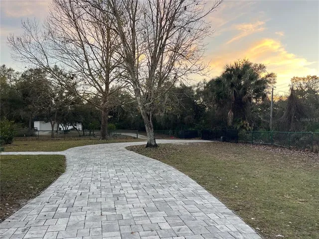 $1,600,000 | 965 Pine Hill Boulevard, Geneva, FL 32732