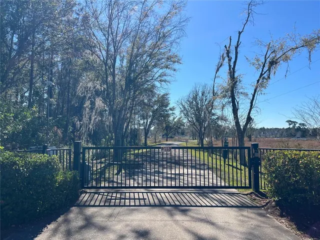 $1,600,000 | 965 Pine Hill Boulevard, Geneva, FL 32732
