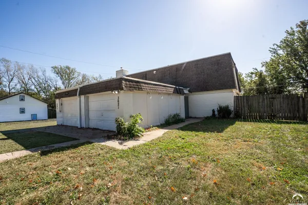 $205,000 | 3621 Brush Creek Drive, Lawrence, KS 66047