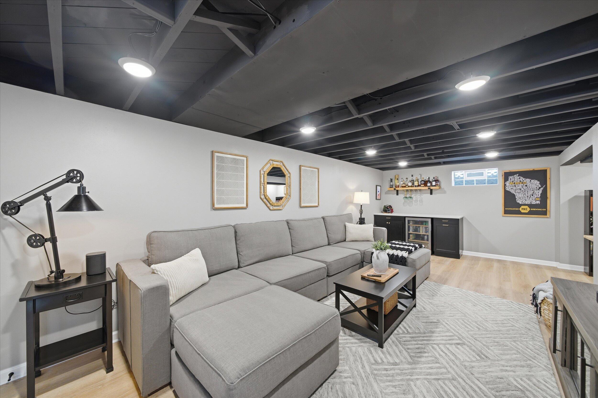 2801 East Rhode Island Avenue Milwaukee, WI 53207 - Photo 16 of 35 Partially Finished Lower Level