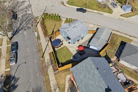 $389,900 | 2801 East Rhode Island Avenue, Milwaukee, WI 53207