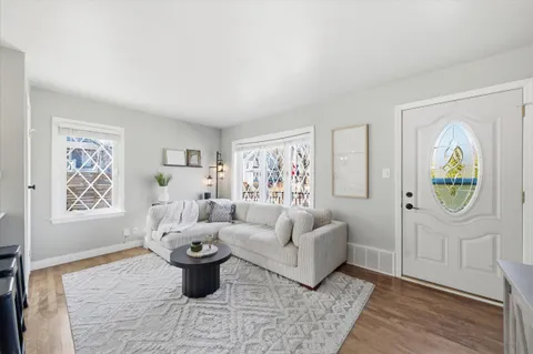 $389,900 | 2801 East Rhode Island Avenue, Milwaukee, WI 53207