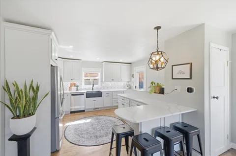 $389,900 | 2801 East Rhode Island Avenue, Milwaukee, WI 53207