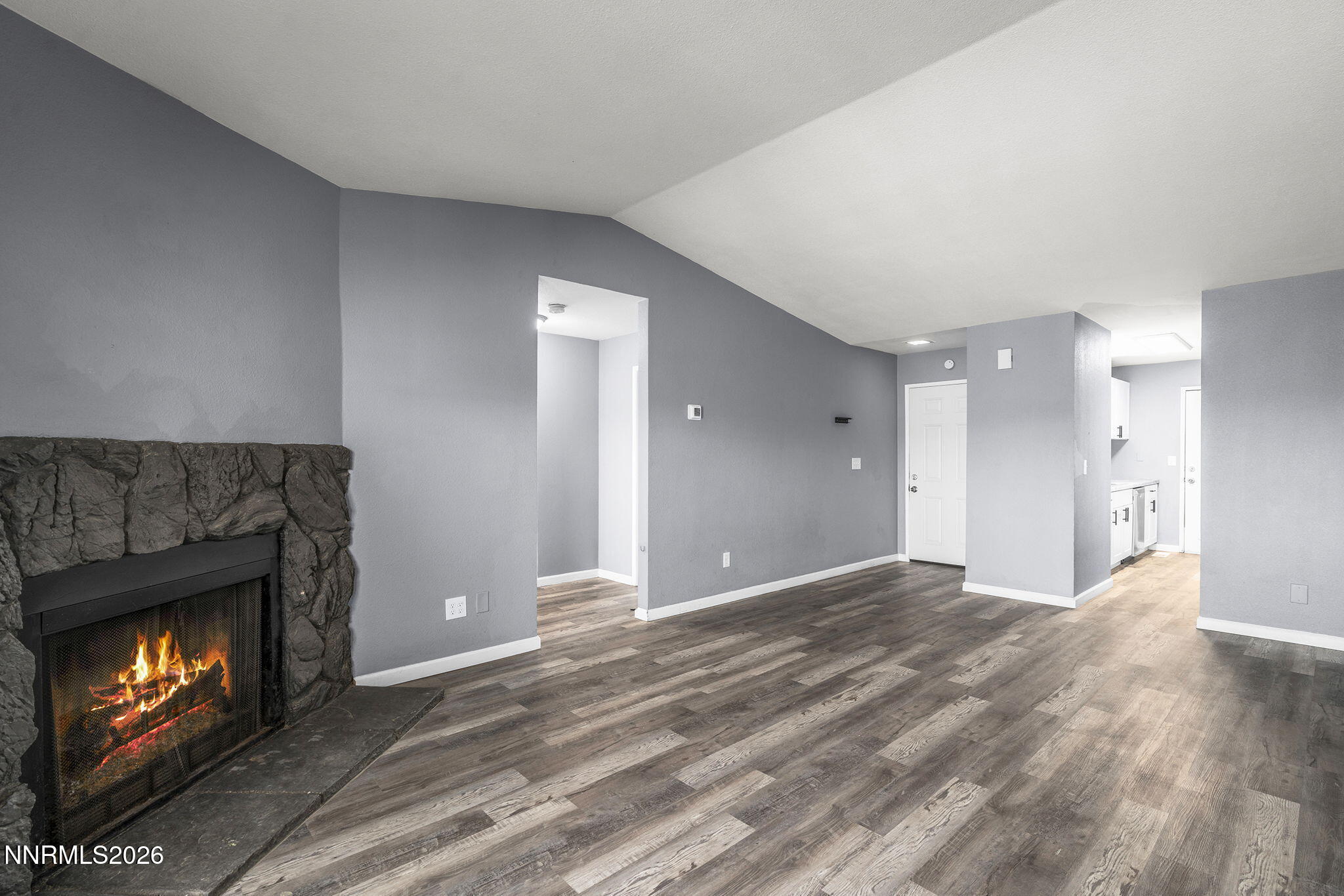 11003 Zeolite Drive Reno, NV 89506 - Photo 5 of 20 6-web-or-mls-_DSC8167