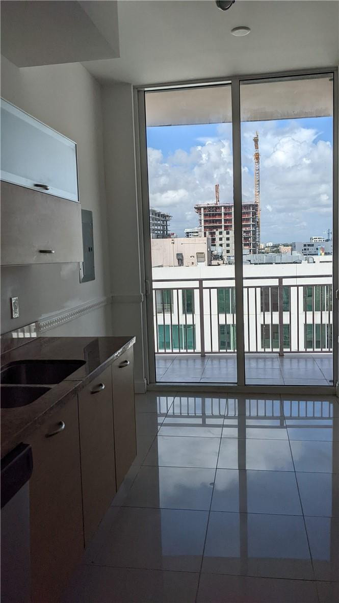 2275 Biscayne Boulevard, Unit 1005 Miami, FL 33137 - Photo 3 of 12 Photo 3