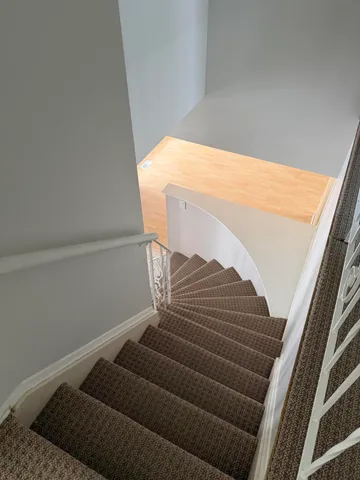 $2,895 | 3550 Kings Point Drive, Troy, MI 48083