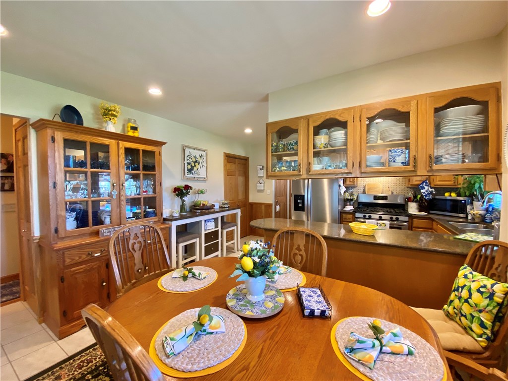 29 Barnes Hill Road Big Flats, NY 14845 - Photo 10 of 39 Dining Area view 2