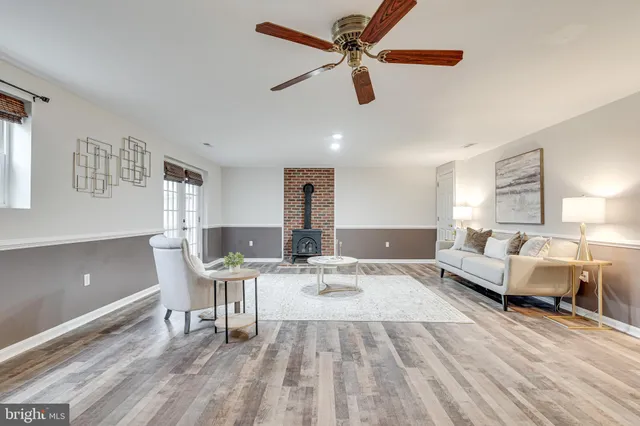 $675,000 | 7120 Bluegrass Way, Owings, MD 20736