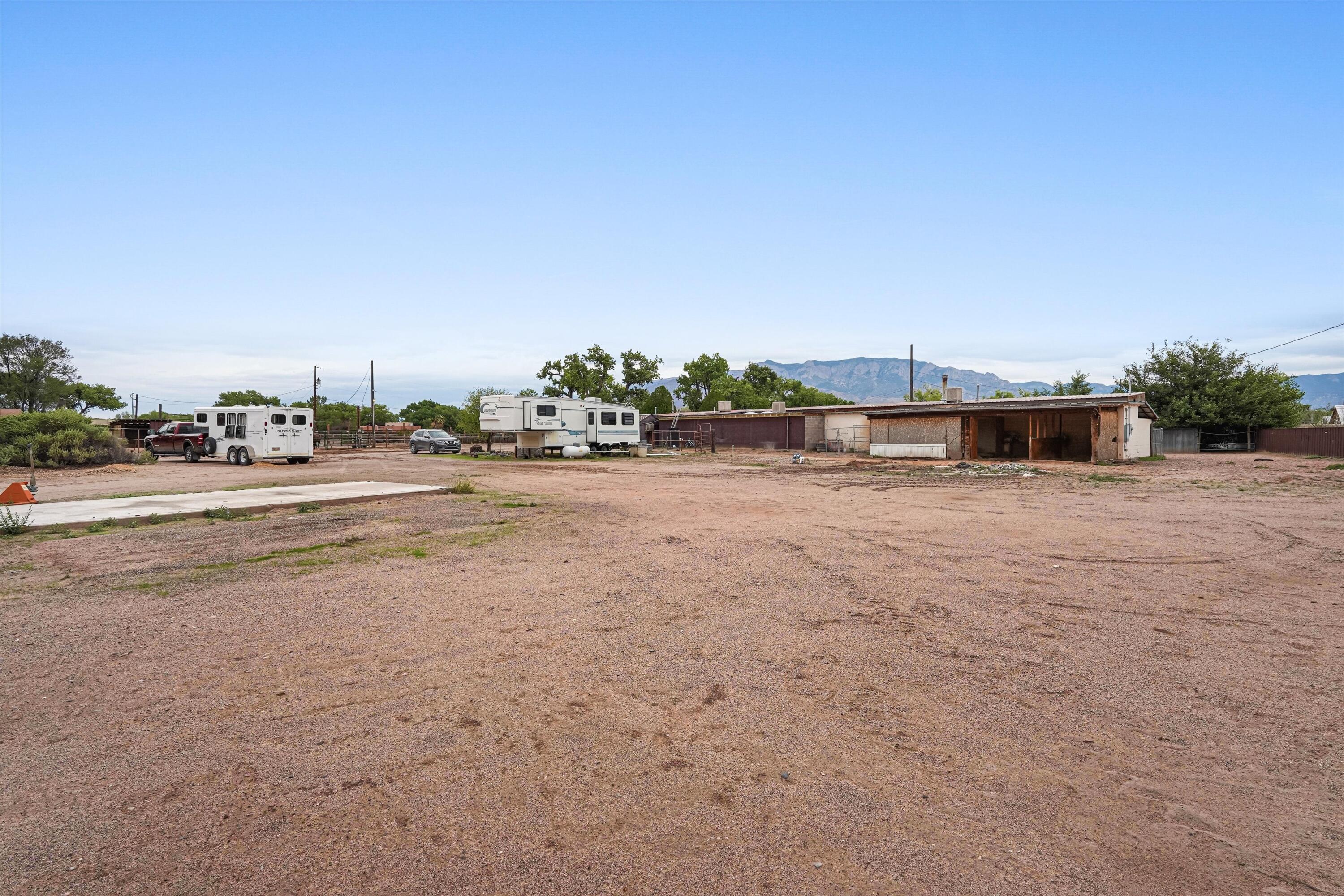 490 East Valverde Road Corrales, NM 87048 - Photo 71 of 77 Gallery Image 71