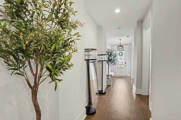 $599,000 | 100 Tudor Court, Myrtle Beach, SC 29579