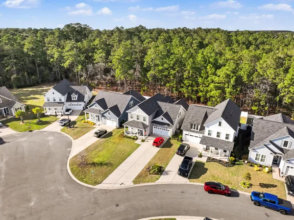 $599,000 | 100 Tudor Court, Myrtle Beach, SC 29579