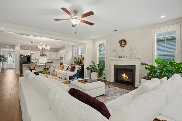 $599,000 | 100 Tudor Court, Myrtle Beach, SC 29579