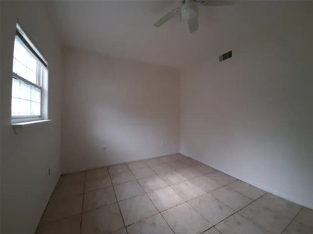 $1,050 | 4542 Otterbury Drive, Unit A, Houston, TX 77039