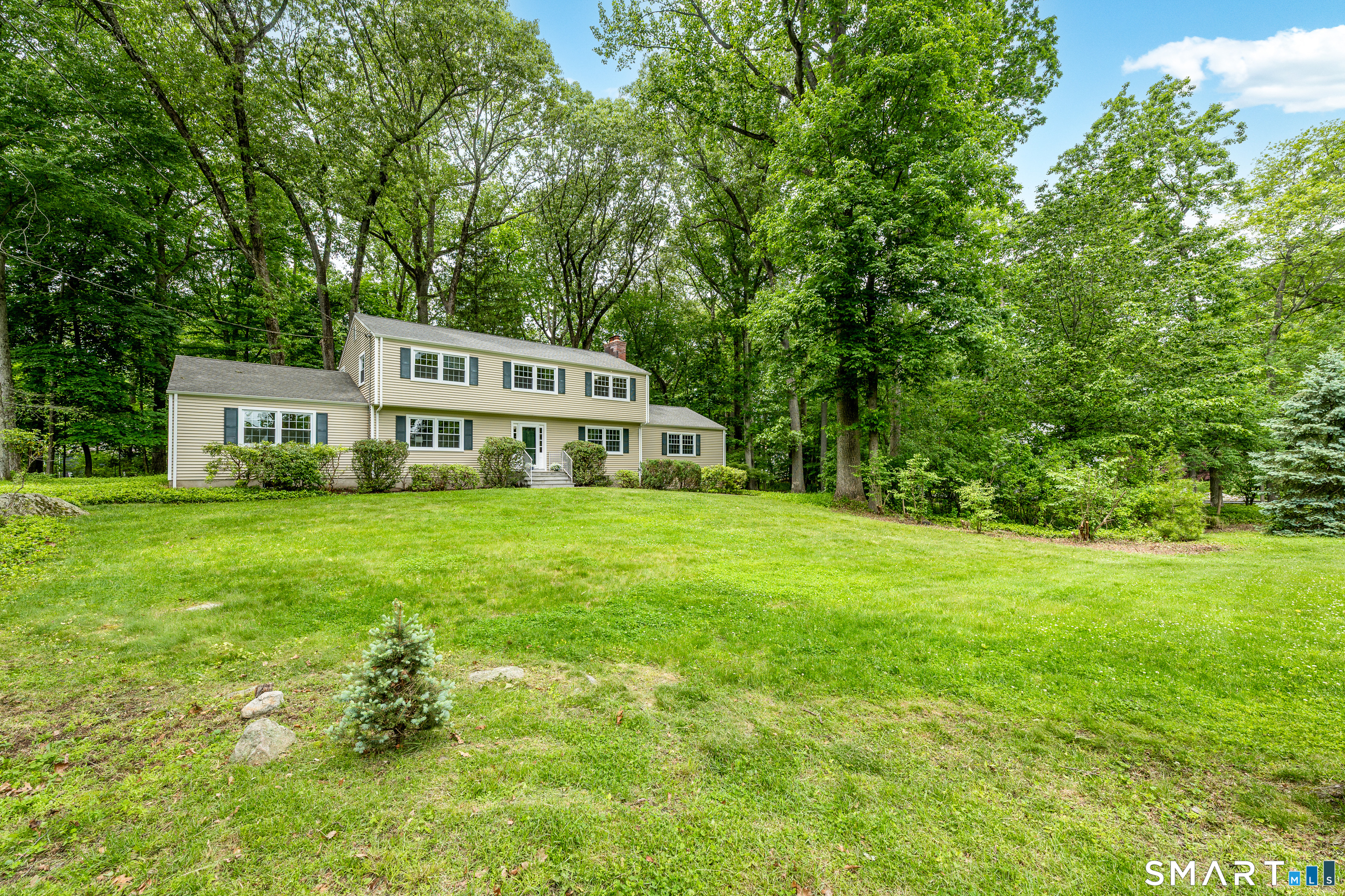 326 Four Brooks Road Stamford, CT 06903 - Photo 34 of 39