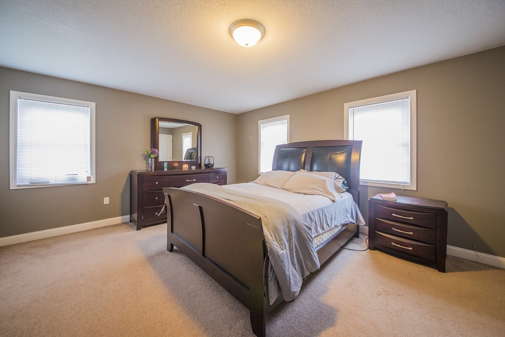 339 Naismith Street Springfield, MA 01104 - Photo 6 of 13 Gallery Image 6